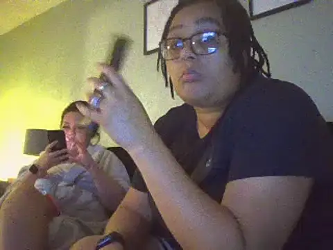 vanilla chocolate23 online show from December 19, 6:01 pm