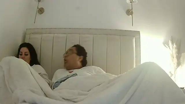 vanilla chocolate23 online show from September 21, 8:10 pm