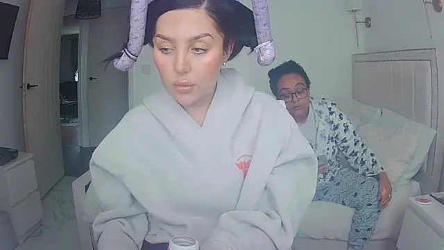 vanilla chocolate23 online show from March 4, 12:33 pm