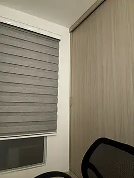 Snapshot of kenndall_21 chatting on February 27, 2:55 am kenndall 21 online show from February 27, 2:55 am