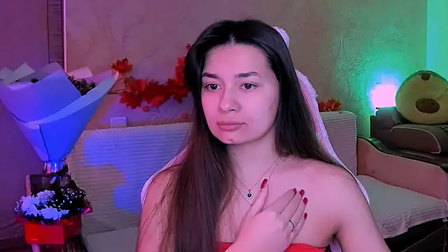 Snapshot of Swee_Alicee chatting on February 21, 6:29 am Swee Alicee online show from February 21, 6:29 am