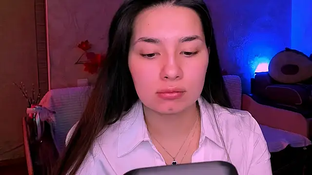 Snapshot of Swee_Alicee chatting on March 20, 12:11 pm Swee Alicee online show from March 20, 12:11 pm