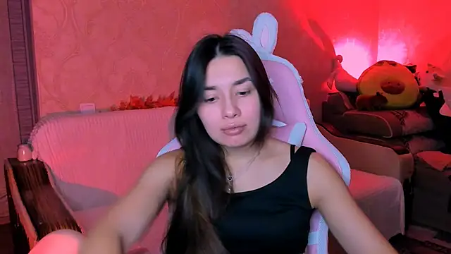 Snapshot of Swee_Alicee chatting on November 20, 6:18 pm Swee Alicee online show from November 20, 6:18 pm