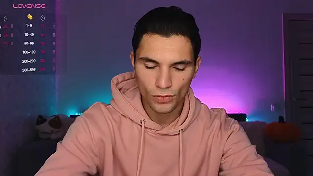 Snapshot of denlover1 chatting on October 21, 6:25 am denlover1 online show from October 21, 6:25 am