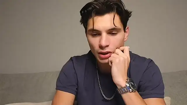 denlover1 online show from December 20, 2:07 am