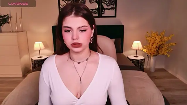 AdeliaKiss online show from February 23, 4:43 am