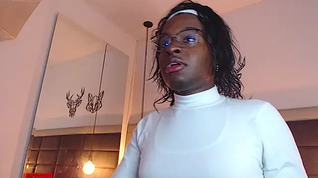 candy lovee69 online show from November 6, 8:32 pm