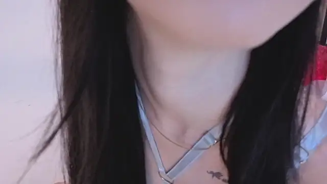 Snapshot of miss10_antonella chatting on November 20, 11:54 am miss10 antonella online show from November 20, 11:54 am