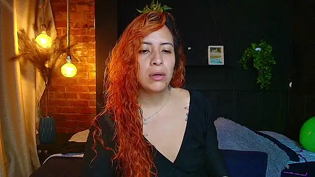 Snapshot of sahra_taylor_ chatting on May 21, 11:39 am sahra taylor online show from May 21, 11:39 am