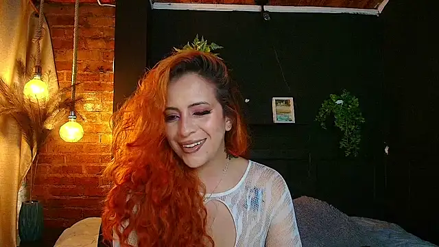 Snapshot of sahra_taylor_ chatting on May 25, 2:12 pm sahra taylor online show from May 25, 2:12 pm