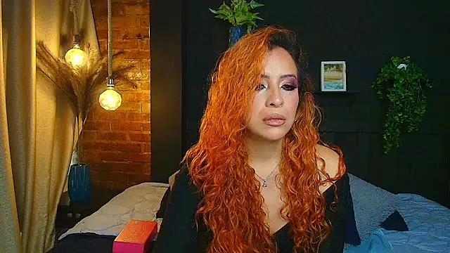 Snapshot of sahra_taylor_ chatting on June 7, 3:27 pm sahra taylor online show from June 7, 3:27 pm