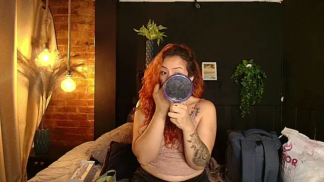 Snapshot of sahra_taylor_ chatting on June 26, 1:48 pm sahra taylor online show from June 26, 1:48 pm