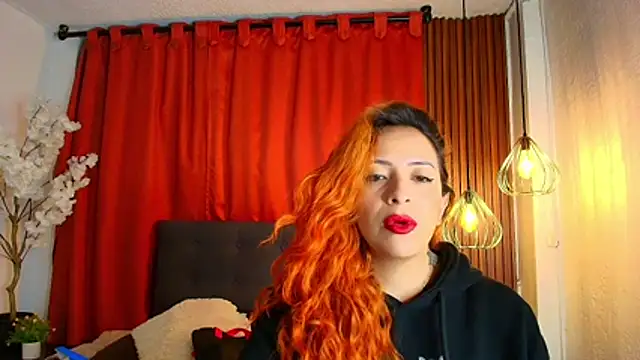 Snapshot of sahra_taylor_ chatting on July 15, 1:49 pm sahra taylor online show from July 15, 1:49 pm