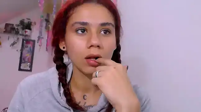 diamonmeli online show from March 15, 5:04 pm