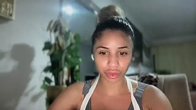 Susandolls online show from June 2, 4:47 am