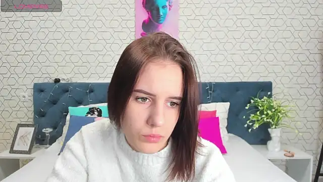 Tonya Gray online show from December 13, 1:37 am