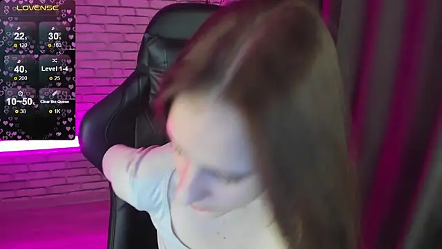 Tonya Gray online show from December 13, 11:02 am