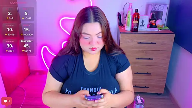 Rebeca charme21 online show from October 6, 7:17 am
