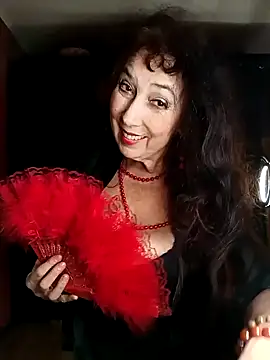 Snapshot of GypsyEsmeralda chatting on January 16, 6:48 pm GypsyEsmeralda online show from January 16, 6:48 pm