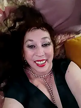Snapshot of GypsyEsmeralda chatting on March 16, 5:50 pm GypsyEsmeralda online show from March 16, 5:50 pm