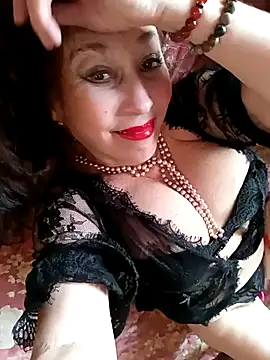 Snapshot of GypsyEsmeralda chatting on March 18, 11:41 am GypsyEsmeralda online show from March 18, 11:41 am