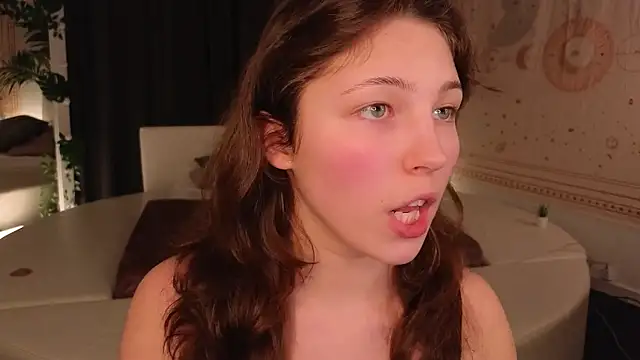 Snapshot of cherry_lea chatting on January 16, 5:12 pm cherry lea online show from January 16, 5:12 pm