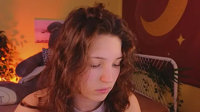 Snapshot of cherry_lea chatting on February 23, 7:49 pm cherry lea online show from February 23, 7:49 pm