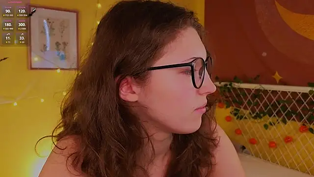 Snapshot of cherry_lea chatting on October 30, 4:52 pm cherry lea online show from October 30, 4:52 pm