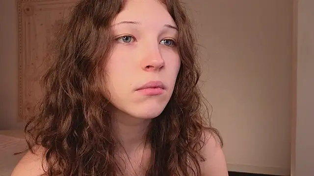 Snapshot of cherry_lea chatting on November 8, 3:45 pm cherry lea online show from November 8, 3:45 pm