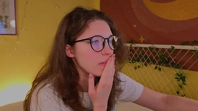 Snapshot of cherry_lea chatting on November 18, 5:17 pm cherry lea online show from November 18, 5:17 pm