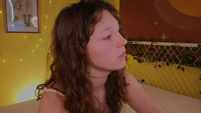 Snapshot of cherry_lea chatting on November 20, 4:51 pm cherry lea online show from November 20, 4:51 pm