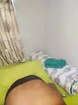 Snapshot of FreakySag_8888 chatting on December 16, 9:46 am FreakySag 8888 online show from December 16, 9:46 am