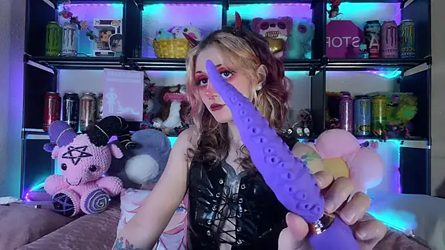  Devill Baby online show from June 14, 6:54 pm