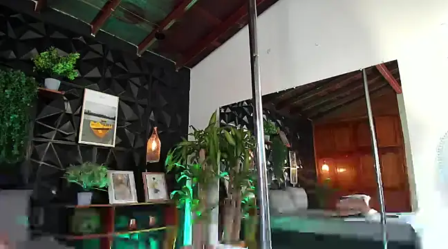 Snapshot of rihannagil chatting on March 8, 6:16 pm rihannagil online show from March 8, 6:16 pm