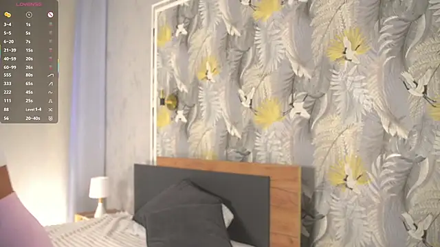 Snapshot of GeorginaCurvin chatting on June 16, 11:07 pm GeorginaCurvin online show from June 16, 11:07 pm