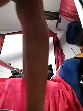 Snapshot of ottomusbrown chatting on January 29, 9:23 am ottomusbrown online show from January 29, 9:23 am