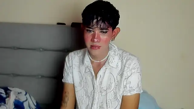 andrew uwu  online show from December 22, 9:56 pm