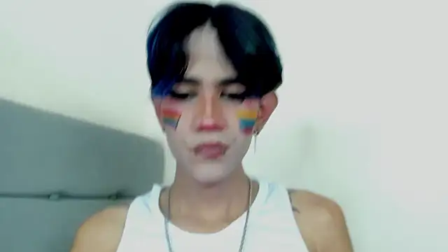 andrew uwu  online show from June 25, 1:49 am