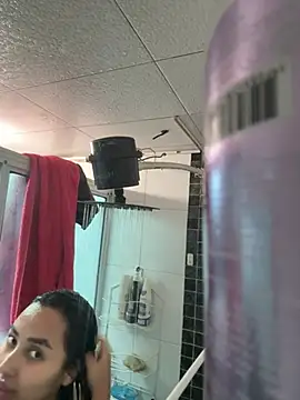 Anily Lovely online show from March 14, 10:59 pm