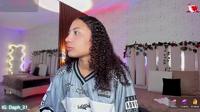 Daphnne tay online show from February 19, 3:35 am