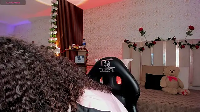 Daphnne tay online show from March 13, 4:08 am