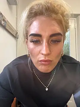 Barbie 26 online show from December 4, 1:09 pm