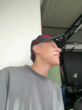 Daddyrich 632 online show from July 12, 11:34 am