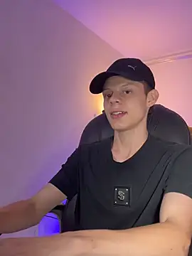 Daddyrich 632 online show from August 4, 9:34 am