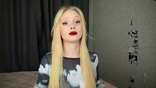 lisa barbie online show from January 25, 2:58 pm