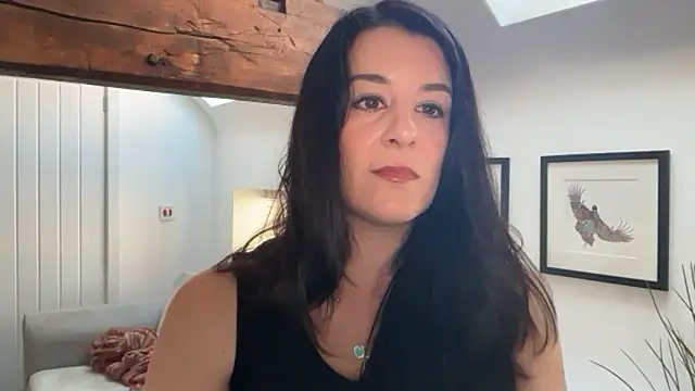 flatwhite0 online show from April 29, 9:13 am