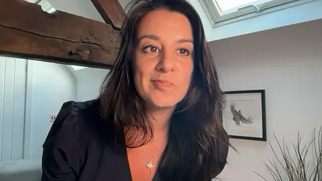 flatwhite0 online show from June 2, 6:10 pm