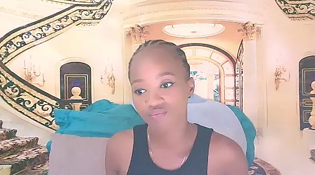 EbonyCreamy69 online show from December 29, 7:00 pm