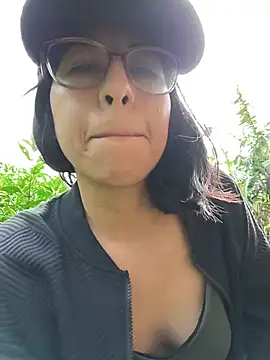 MirandaSingle online show from June 3, 1:46 pm