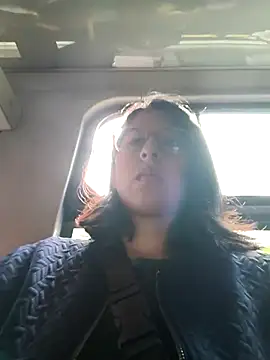 Snapshot of MirandaSingle chatting on July 21, 2:52 pm MirandaSingle online show from July 21, 2:52 pm